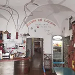Traivicolidifoligno Guest house